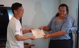 drliu-presents-cert